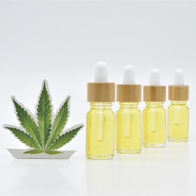 de Olieproducten  20% 30% van 5% 10% 500mg CBD voor Hulpslaap